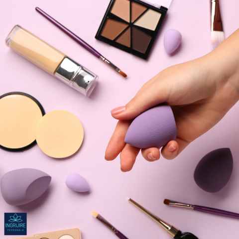 Burete ergonomic si stativ pentru aplicare make-up si creme, mov deschis [9]