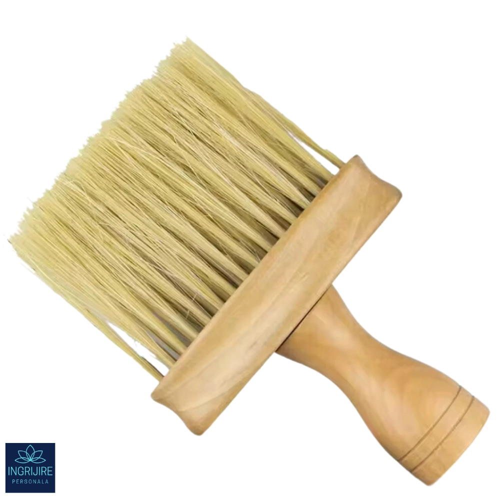 Pamatuf - Pamatuf cu maner din lemn pentru curatarea parului