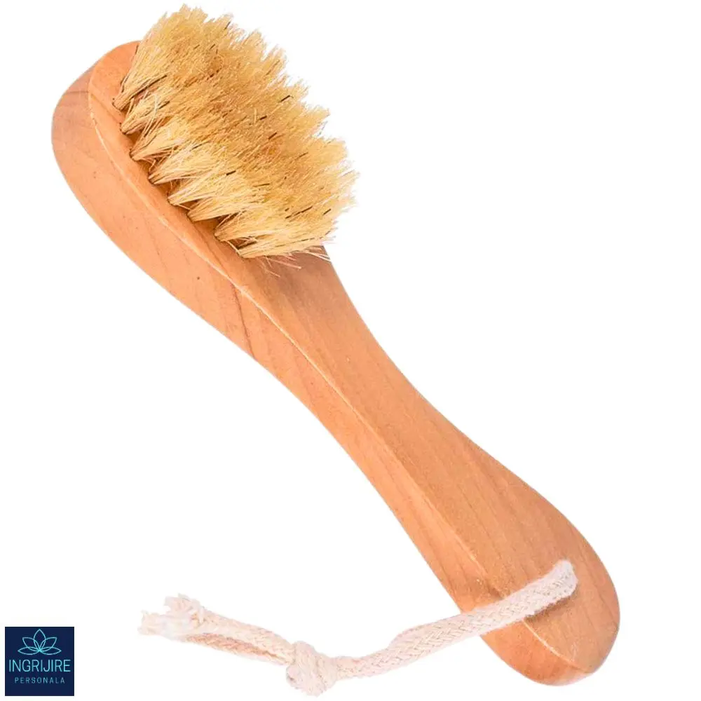 Perii de baie - Perie de baie din lemn mini , peri artificiali