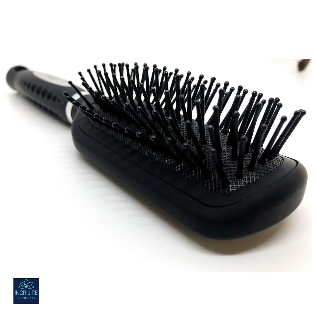 Perie de par curbata,  BLACK, pentru coafor/frizerie [1]
