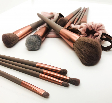 Set 13 pensule ROSE CHOLOLATE, machiaj profesional, husa [2]