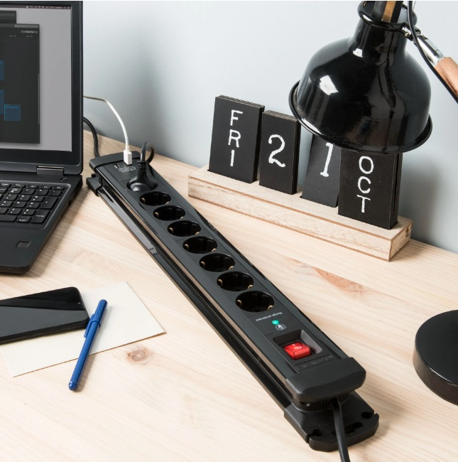 Prelungitor prindere sub blat, fir 3metri, 2xUSB, 8 prize, IP20, 3680W, negru [5]