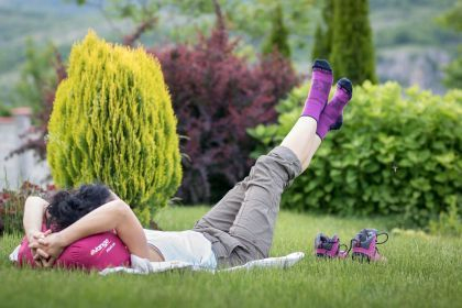 Sosete scurte pentru turism montan LIGHT HIKING ANKLE SOCKS Fucsie [2]