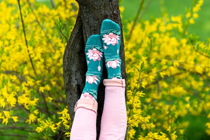 Cutie cu 3 Perechi de Șosete Fine din Bambus Flori [3]