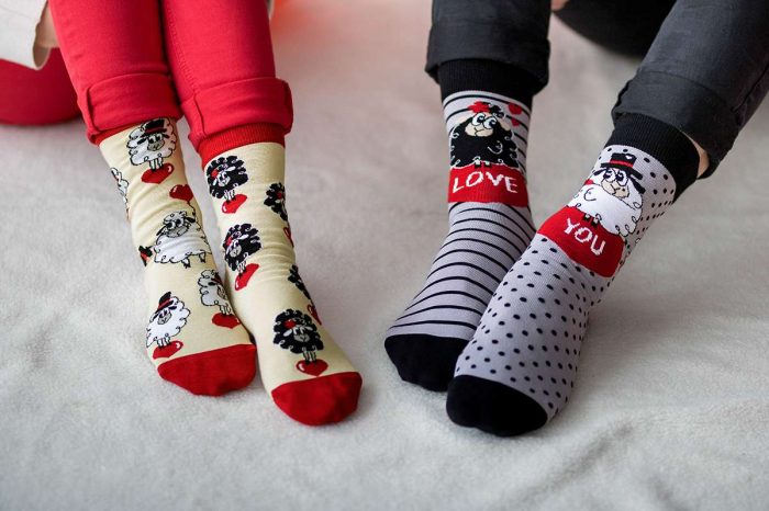 Set 4 perechi de sosete bumbac Arty Socks Oita Indragostita in cutie cadou [4]