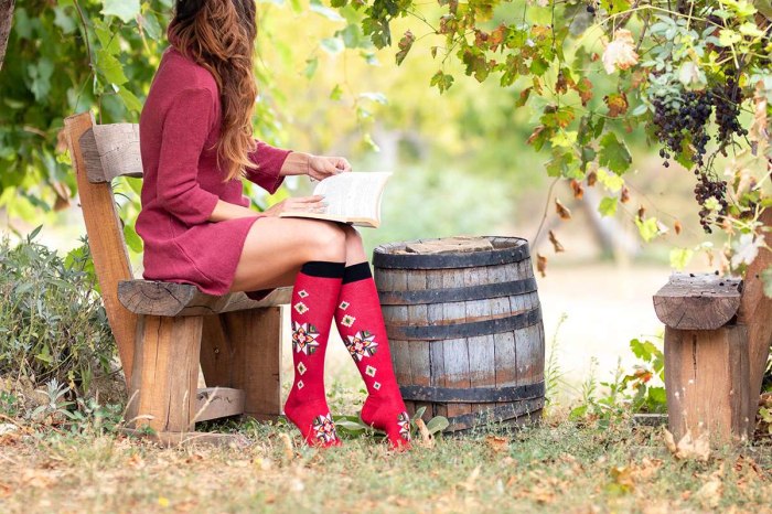 Șosete dama lungi 3/4 din bumbac cu motive traditionale românești Vișiniu [5]