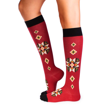Sosete lungi 3/4 - Șosete dama lungi 3/4 din bumbac cu motive traditionale românești Vișiniu