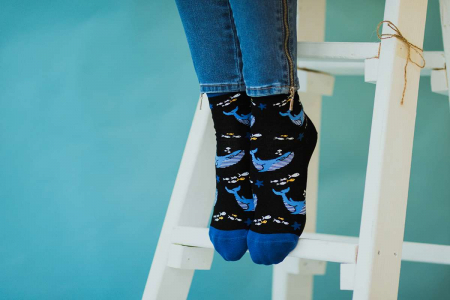 Animale - Sosete scurte peste glezna bumbac organic Fine Cotton Sealife Balene Negru