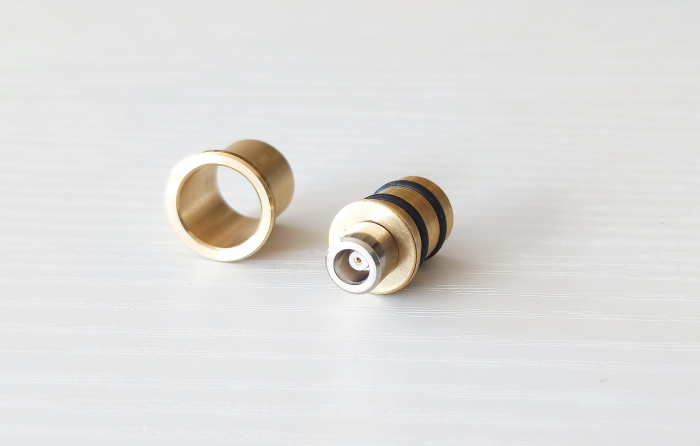 Doza butoias Mishuyama V5 SHURE [4]