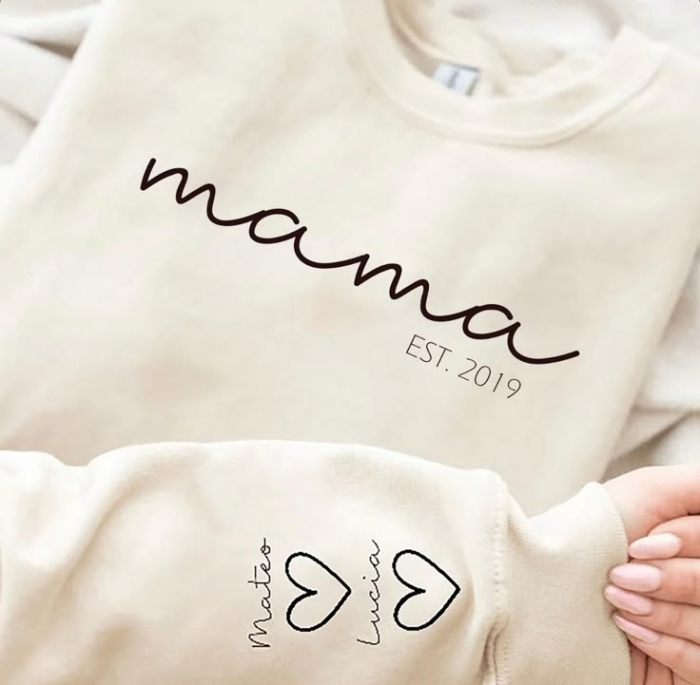 Hanorac personalizat pentru mame cu numele copiilor [4]