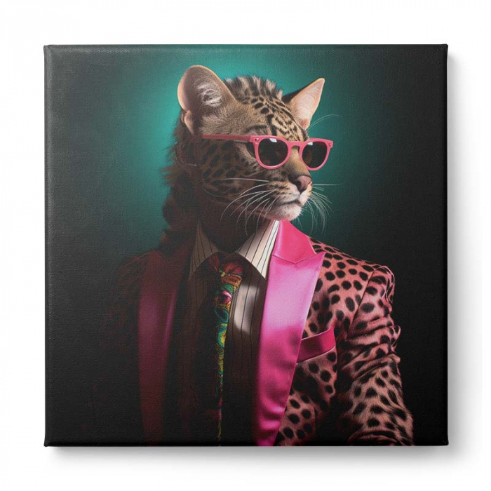 Tablou canvas, modern, Animale, Jaguar in costum pe fundal verde, pentru hol, living [2]