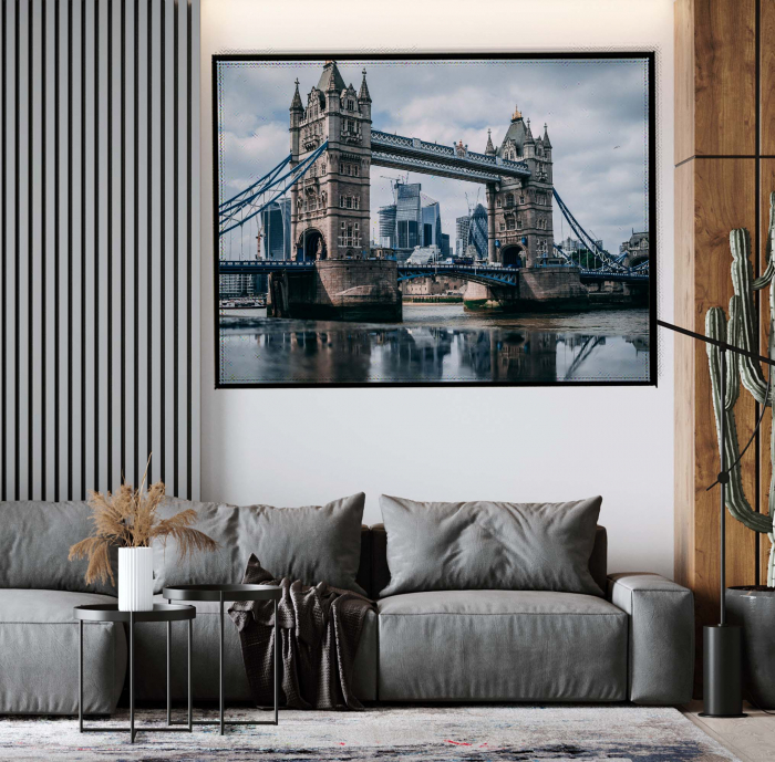 Tablou canvas modern cu Tower Bridge Londra în nuanţe de albastru şi gri [1]