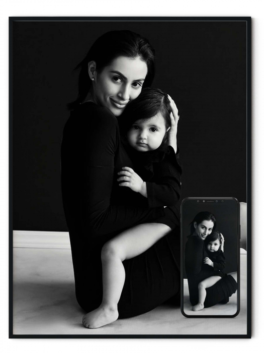 Tablou cu rama, personalizat cu fotografia ta, Mama & Fiica, alb negru, Intaglio, print pe hartie foto Fine Art [1]