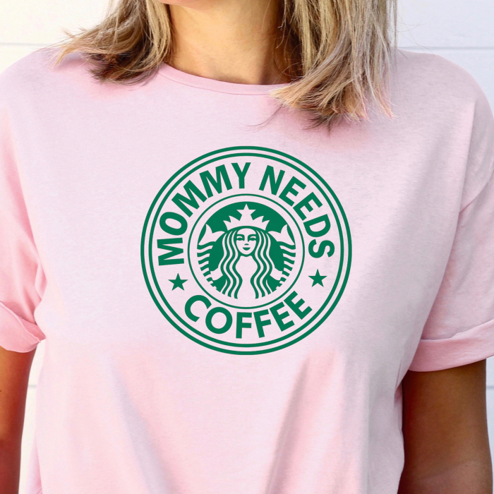 Imagine cu un tricou personalizat cu mesaj pentru mamă [5]