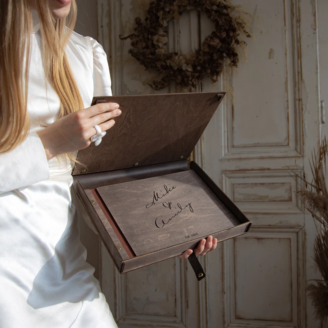 Albume foto - album  foto personalizat din piele și lemn