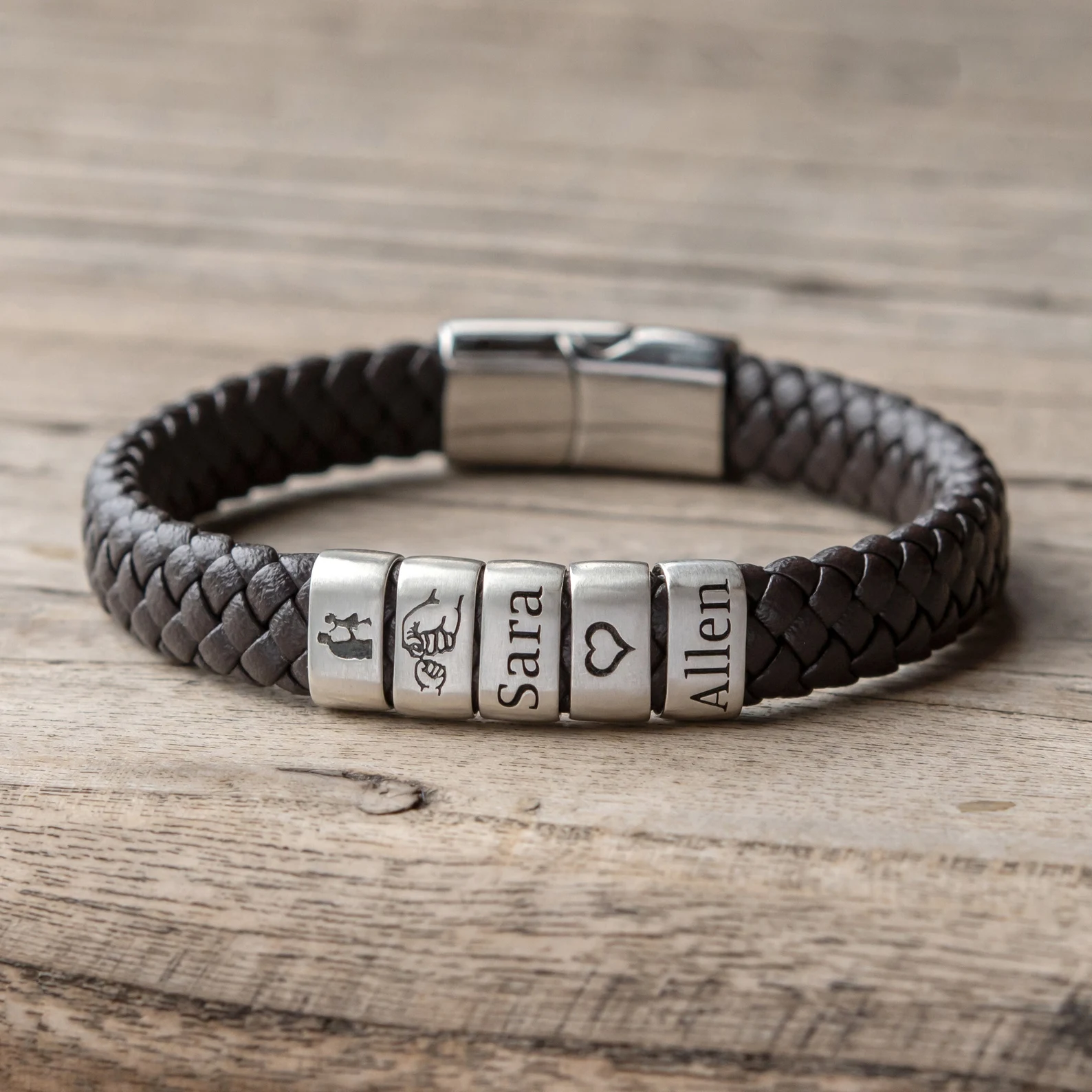 Brățări personalizate - Brățară personalizată cu mărgele gravate