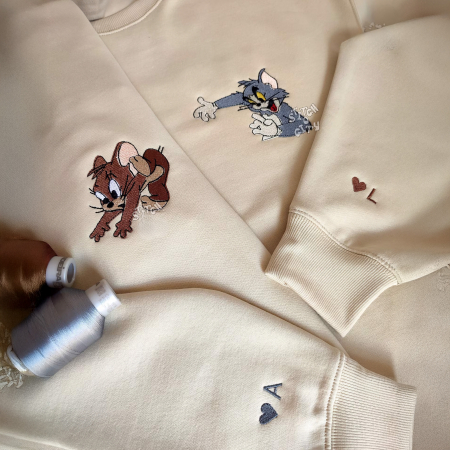 Hanorace de cuplu cu broderie fină și inițiale personalizate [7]