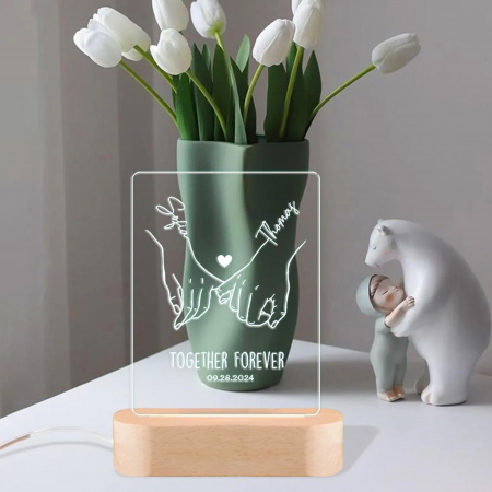 Lampa LED personalizată cu nume și dată – cadou perfect pentru cuplu [1]