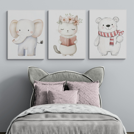 Tablouri Copii - Set de 3 tablouri abstracte cu animale în nuanțe de roz pentru camera copilului.
