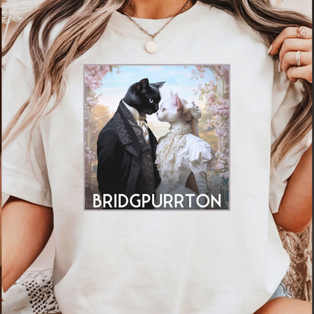 Tricou personalizat cu personaje și design artistic [6]