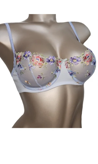 sutien pentru silueta clepsidra