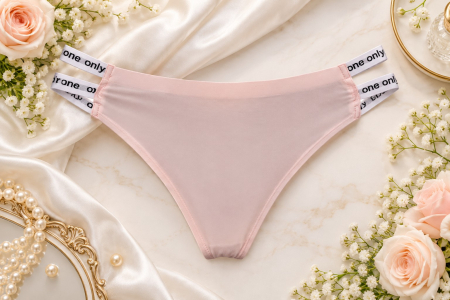 COLECTIE NOUA - Chilot tanga fara cusaturi roz pudra