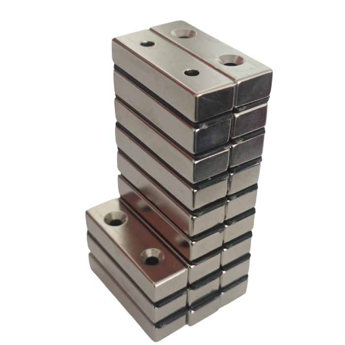 Magnet neodim 50x15x10 mm, 2 x gaura de 4.2 mm cu sanfren, dreptunghiular, argintiu, N35 [4]