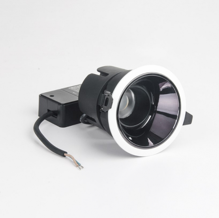 Spot LED MiBoxer FUT075, 9W, incastrat, Dual White CCT, 700LM, 2700K-6500K, lumina ajustabila, 2.4GHz, control de la distanta 30m, AC100-240V, anti-glare, orientabil, alb [4]