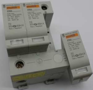 Automatizari electrice si electronice - Descarcator supra tensiune moeller (SPD) 3P