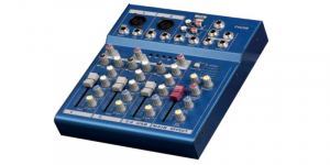 Amplificatoare audio - F4USB - Mixer 4 canale + USB