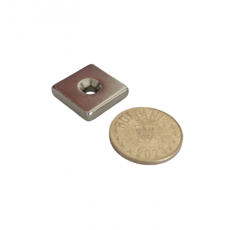 Magnet neodim 20x20x5 mm, 2 x gaura de 4.2 mm cu sanfren, patrat, argintiu, N35 [2]