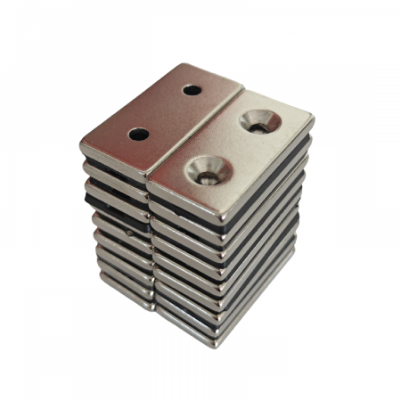Magnet neodim 50x25x5 mm, 2 x gaura de 5.5 mm cu sanfren, dreptunghiular, argintiu, N35 [4]