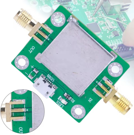 Amplificator RF LNA 50MHz–6GHz cu alimentare USB, castig 20dB, zgomot redus, conectori SMA [4]