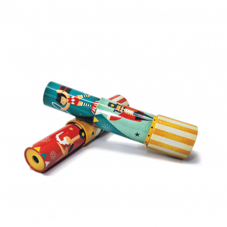 Caleidoscop metalic telescopic, Circ rosu, Svoora [1]