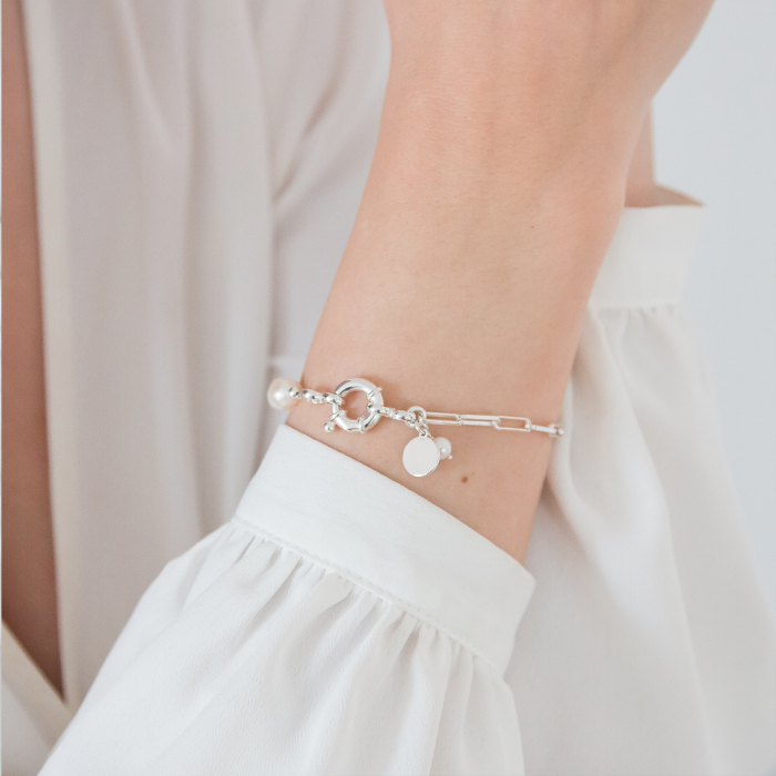 https://gomagcdn.ro/domains/janette.ro/files/product/original/bratara-argint-personalizata-cu-perle-125462.jpg|https://gomagcdn.ro/domains/janette.ro/files/product/original/bratara-argint-personalizata-cu-perle-098913.jpg|https://gomagcdn.ro/domains/janette.ro/files/product/original/bratara-argint-personalizata-cu-perle-485588.jpg|https://gomagcdn.ro/domains/janette.ro/files/product/original/bratara-argint-personalizata-cu-perle-292608.jpg|https://gomagcdn.ro/domains/janette.ro/files/product/original/bratara-argint-personalizata-cu-perle-913169.jpg|https://gomagcdn.ro/domains/janette.ro/files/product/original/bratara-argint-personalizata-cu-perle-044551.png|https://gomagcdn.ro/domains/janette.ro/files/product/original/bratara-argint-personalizata-cu-perle-901937.png|https://gomagcdn.ro/domains/janette.ro/files/product/original/bratara-argint-personalizata-cu-perle-910562.png|https://gomagcdn.ro/domains/janette.ro/files/product/original/bratara-argint-personalizata-cu-perle-478729.png|https://gomagcdn.ro/domains/janette.ro/files/product/original/bratara-argint-personalizata-cu-perle-446396.png|https://gomagcdn.ro/domains/janette.ro/files/product/original/bratara-argint-personalizata-cu-perle-567528.jpg|https://gomagcdn.ro/domains/janette.ro/files/product/original/bratara-argint-personalizata-cu-perle-972436.jpg|https://gomagcdn.ro/domains/janette.ro/files/product/original/bratara-argint-personalizata-cu-perle-591943.jpg [2]