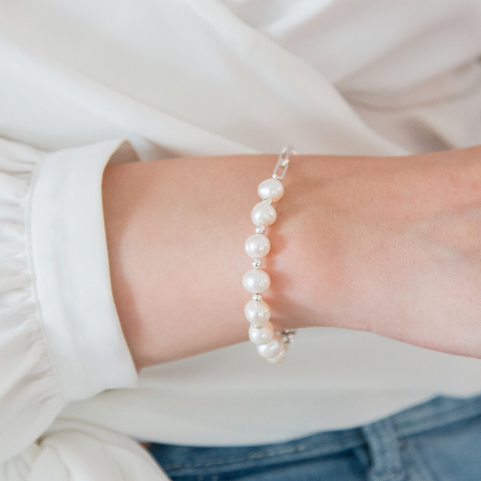 https://gomagcdn.ro/domains/janette.ro/files/product/original/bratara-argint-personalizata-cu-perle-125462.jpg|https://gomagcdn.ro/domains/janette.ro/files/product/original/bratara-argint-personalizata-cu-perle-098913.jpg|https://gomagcdn.ro/domains/janette.ro/files/product/original/bratara-argint-personalizata-cu-perle-485588.jpg|https://gomagcdn.ro/domains/janette.ro/files/product/original/bratara-argint-personalizata-cu-perle-292608.jpg|https://gomagcdn.ro/domains/janette.ro/files/product/original/bratara-argint-personalizata-cu-perle-913169.jpg|https://gomagcdn.ro/domains/janette.ro/files/product/original/bratara-argint-personalizata-cu-perle-044551.png|https://gomagcdn.ro/domains/janette.ro/files/product/original/bratara-argint-personalizata-cu-perle-901937.png|https://gomagcdn.ro/domains/janette.ro/files/product/original/bratara-argint-personalizata-cu-perle-910562.png|https://gomagcdn.ro/domains/janette.ro/files/product/original/bratara-argint-personalizata-cu-perle-478729.png|https://gomagcdn.ro/domains/janette.ro/files/product/original/bratara-argint-personalizata-cu-perle-446396.png|https://gomagcdn.ro/domains/janette.ro/files/product/original/bratara-argint-personalizata-cu-perle-567528.jpg|https://gomagcdn.ro/domains/janette.ro/files/product/original/bratara-argint-personalizata-cu-perle-972436.jpg|https://gomagcdn.ro/domains/janette.ro/files/product/original/bratara-argint-personalizata-cu-perle-591943.jpg [3]