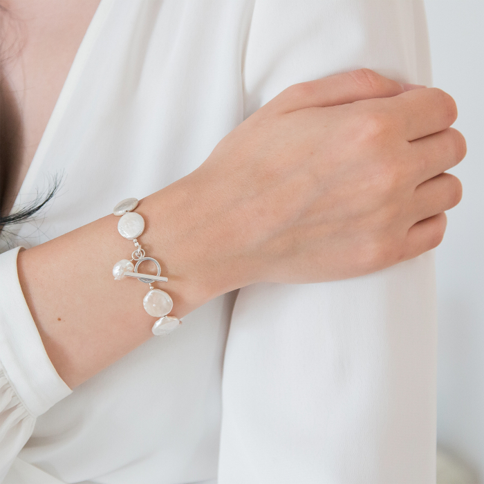 https://gomagcdn.ro/domains/janette.ro/files/product/original/bratara-argint-personalizata-cu-perle-rotunde-plate-279979.jpg|https://gomagcdn.ro/domains/janette.ro/files/product/original/bratara-argint-personalizata-cu-perle-rotunde-plate-712024.jpg|https://gomagcdn.ro/domains/janette.ro/files/product/original/bratara-argint-personalizata-cu-perle-rotunde-plate-335088.jpg|https://gomagcdn.ro/domains/janette.ro/files/product/original/bratara-argint-personalizata-cu-perle-rotunde-plate-336254.jpg [2]