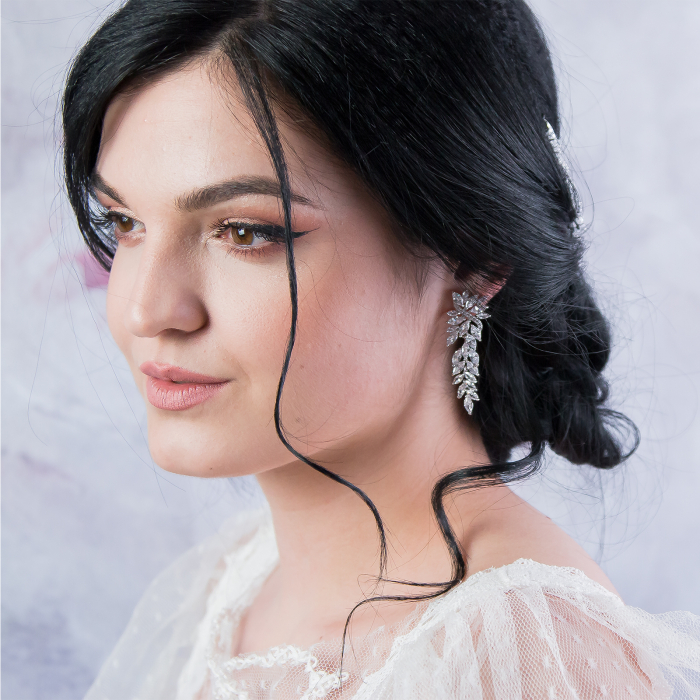 Cercei candelabru cu zirconii incolore [2]