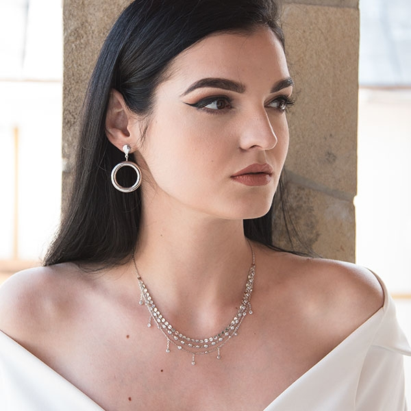 Colier tip salbă din argint, cu cristale [4]