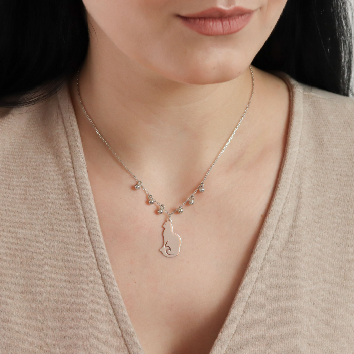 Lănțișor din argint personalizat cu medalion siluetă de pisică [4]