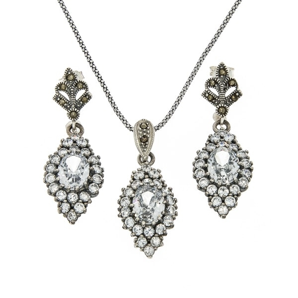 Set bijuterii din argint cu cercei si pandantiv stil vintage elegant, ornamentat cu zirconii [1]
