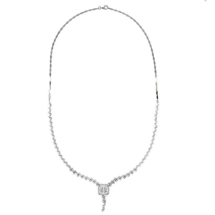 Set elegant din argint cu cercei si colier decorat cu zirconii [5]