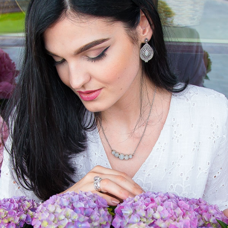 Cercei argint antichizat cu motive florale și piatra lunii [1]