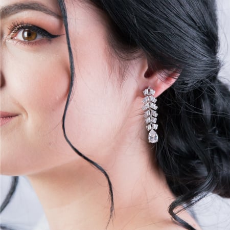 Cercei lungi cu cristale de zirconiu incolor [1]