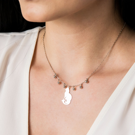 Lănțișor din argint personalizat cu medalion siluetă de pisică [2]