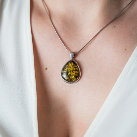 Pandantiv Argint cu chihlimbar verde [0]