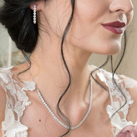 Set elegant de bijuterii din argint cu cercei și colier cu zirconii [4]