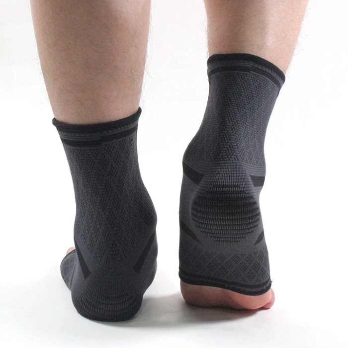 Glezniera elastica, Negru [2]