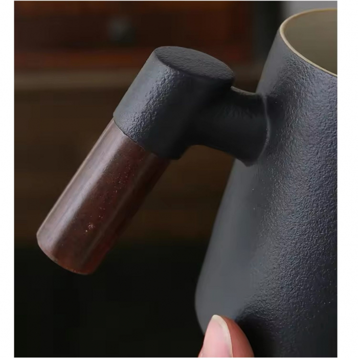 Cana 350 ml din ceramica cu infuzor, negru-mat, maner lemn, ZEN NOIR [4]