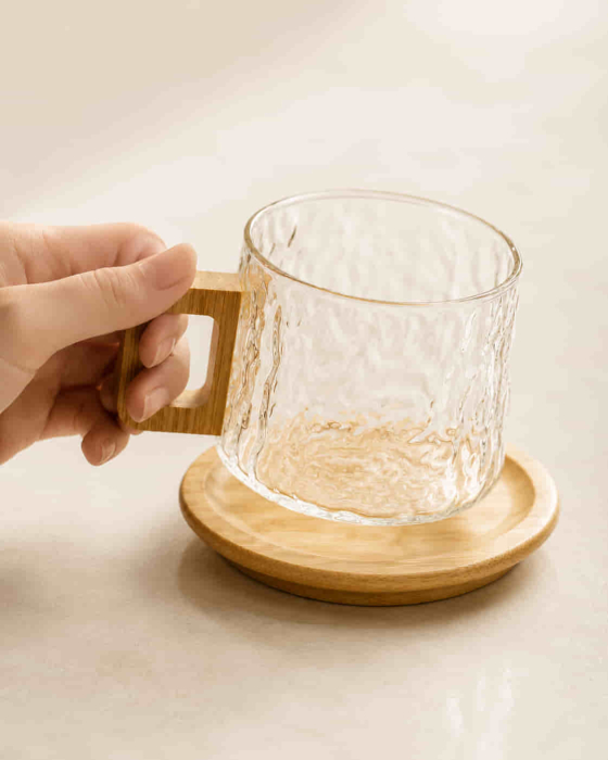 Cana „NATURA” din sticla borosilicata cu suport si maner din bambus, 250 ml [5]